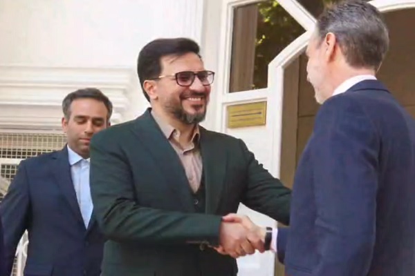 دیدار سفیر اسپانیا و حامد شاکرنژاد دیدار سفیر اسپانیا و حامد شاکرنژاد