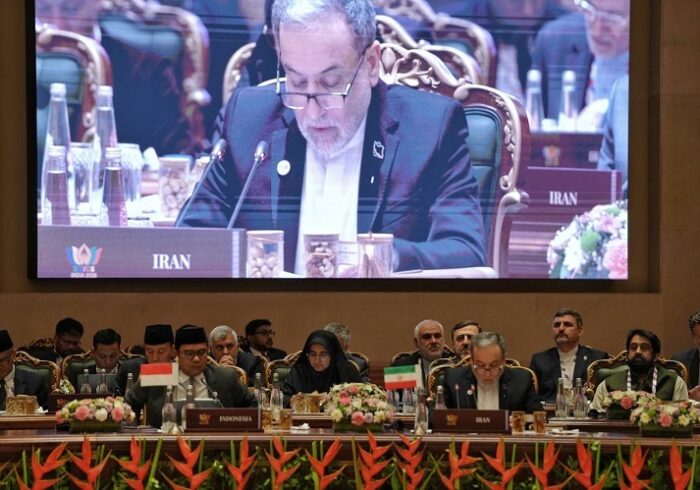دفاع از ایران، دفاع از یک اصل جهان‌شمول است