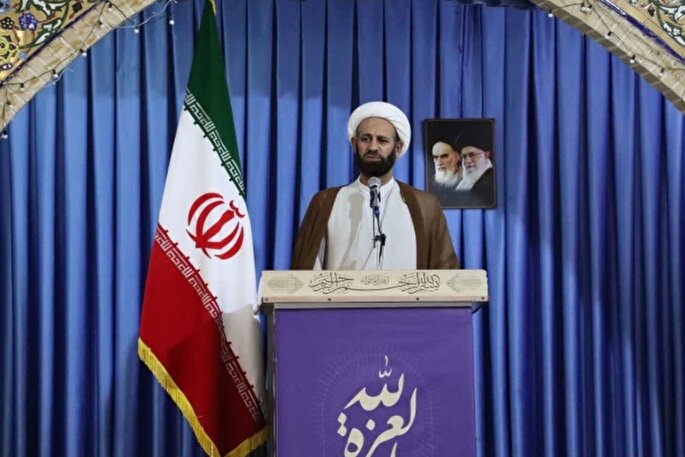 ایستادگی ملت ایران در برابر دشمنان ریشه در ایمان به خدا دارد