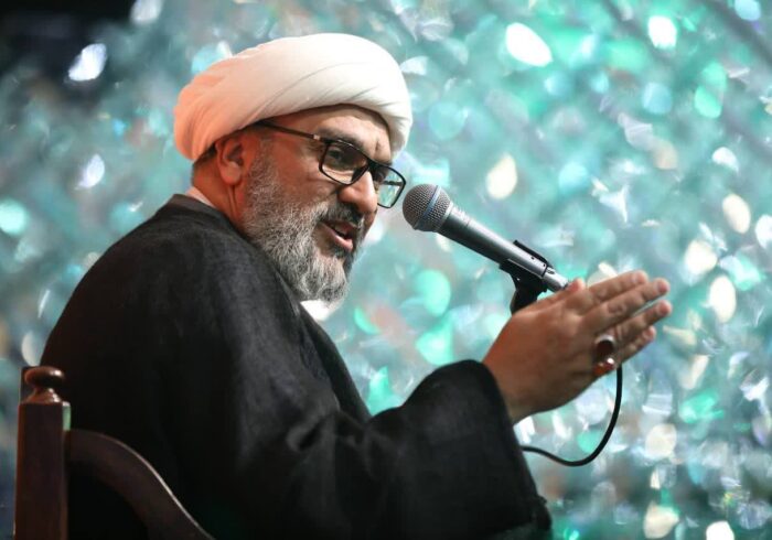 خداوند به برگ آخر پرونده انسان‌ها نگاه می‌کند