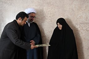 دیدار رئیس دانشگاه تبریز با خانواده شهید«ناصر رزمی» از شهدای جنگ رمضان
