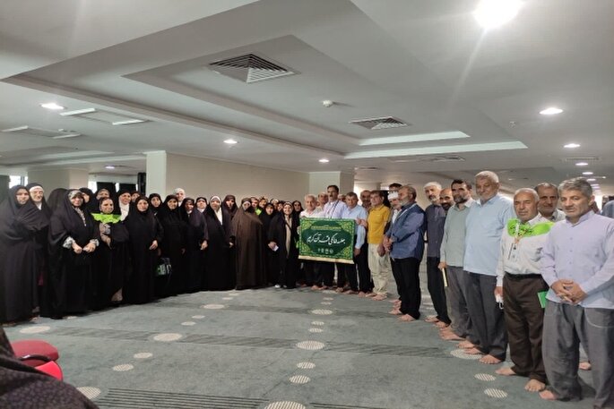 برگزاری نخستین جلسه خانگی قرآن ویژه زوجین کاروان حجاج خرم‌آباد