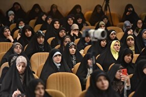بانوان پرچمداران گفتمان مبارزه با ظلم در تاریخ تشیع هستند