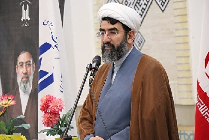 دانشگاه سنگر اصلی مقابله با تهاجم فرهنگی و علمی دشمن است