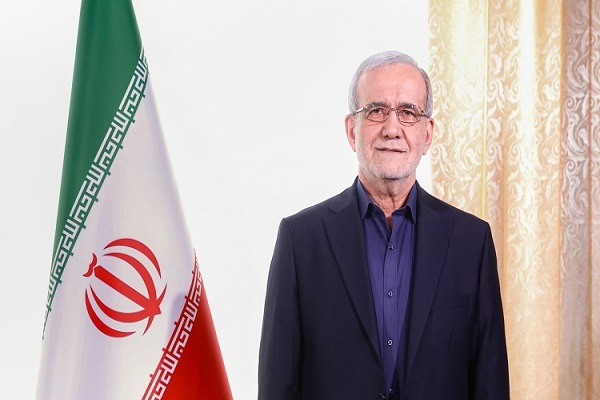عید قربان پیام رسای کرامت، آزادگی و نهراسیدن از فرعون‌های زمانه است