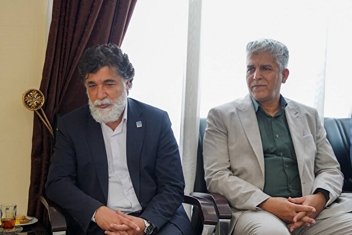 پیشنهاد راه‌اندازی قطار گردشگری مذهبی در شیراز