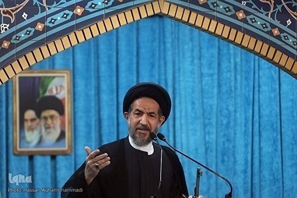 «امامت» قله کمال انسانی و «علم» سنگ‌بنای حکمرانی و اقتدار ملی است