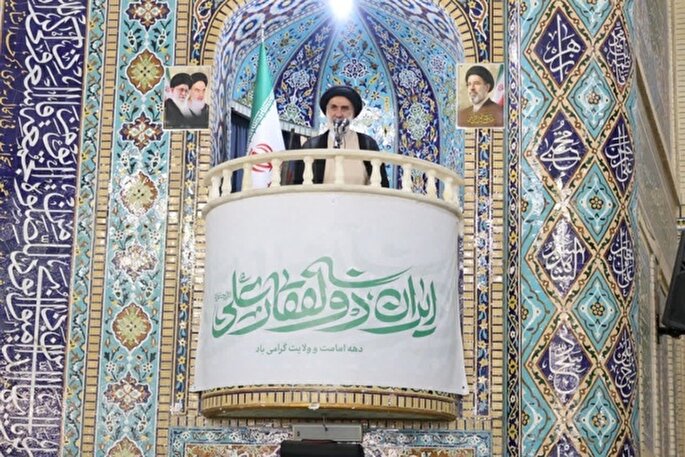 اختلاف نظر بین افراد در جامعه امری طبیعی محسوب میشود اختلاف نظر بین افراد در جامعه امری طبیعی محسوب میشود