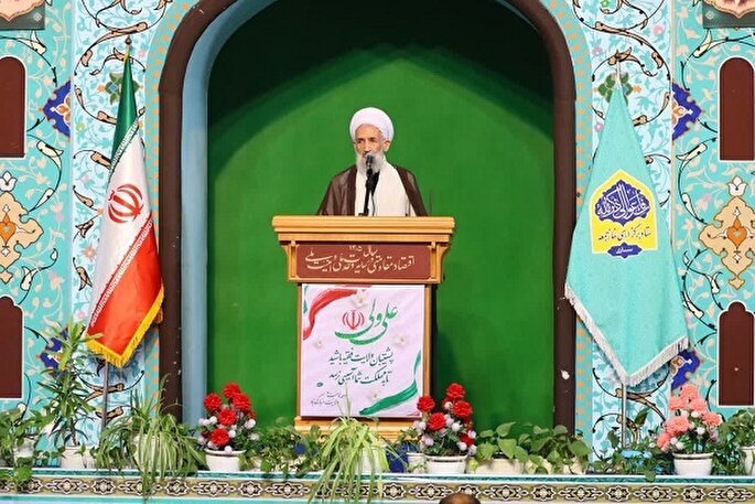 مشروعیت الهی و مقبولیت مردمی؛ دو رکن رهبری در جامعه اسلامی