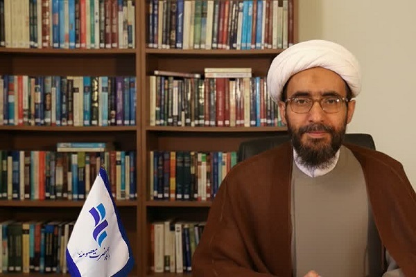 لزوم بازخوانی اندیشه‌های رهبر شهید در سنگرهای علم و ایمان