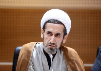 ضرورت الگوگیری از مدل اربعین برای برگزاری مراسم تشییع رهبر شهید انقلاب