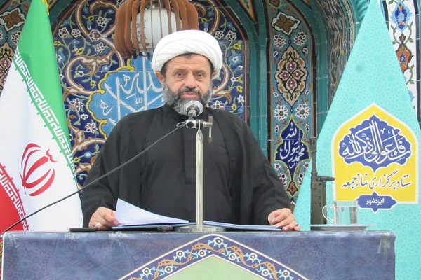امام سجاد(ع) پیام عاشورا را برای همیشه تاریخ ماندگار کرد