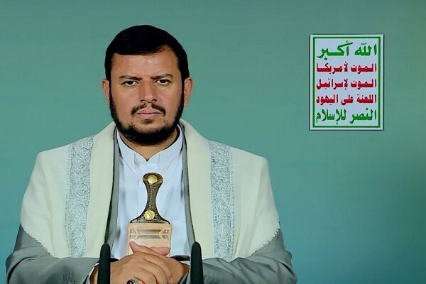 وابستگی به دشمنان امت را  زیر سلطه طاغوت قرار می‌دهد