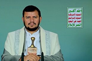 وابستگی به دشمنان امت را زیر سلطه طاغوت قرار می‌دهد