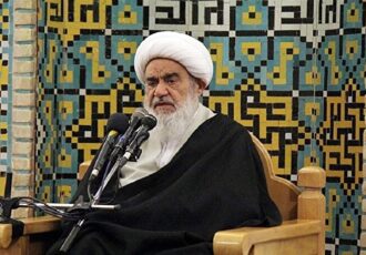 طمع؛ عامل زوال ایمان و انسانیت