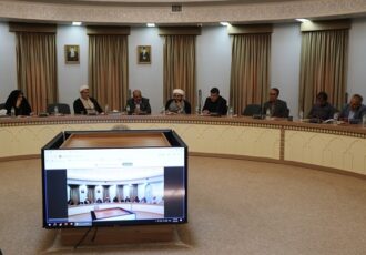 تاریخ اماکن متبرکه منحصر به معماری یا وقف‌نامه‌ها نیست؛ تجربه زیسته است