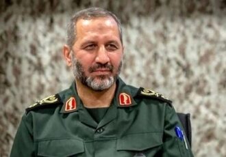با پیوند «میدان، خیابان و دیپلماسی» دشمن را از صحنه خارج خواهیم کرد