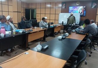 دوره تربیت معلم تدبر در قرآن در لرستان برگزار شد