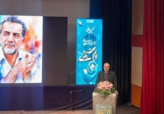 رمز ماندگاری ادبیات فارسی اتکا به آموزه‌های قرآن کریم بوده است