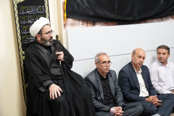 دانشگاه کانون ترویج آموزه‌های انسان‌ساز نهضت عاشورا باشد