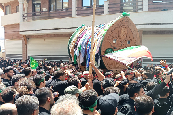 آیین دیرینه وداع نخل‌ها در مشهد اردهال برگزار شد + فیلم