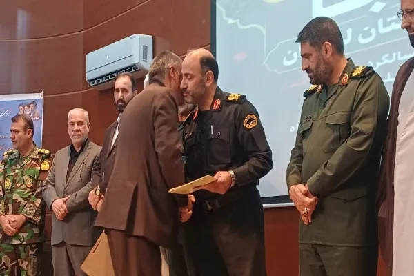 مراسم یادبود شهدای جنگ ۱۲ روزه در لرستان