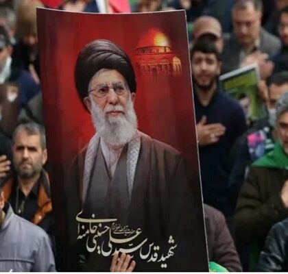 تشییع رهبر شهید در عراق به درخواست دولت انجام می‌شود
