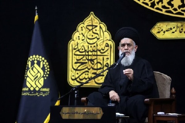 امام سجاد(ع) حافظ پیام عاشورا بودند