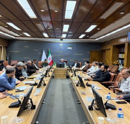 اعزام ۱۰۰۰ نفر کردستانی به مراسم تشییع رهبر شهید