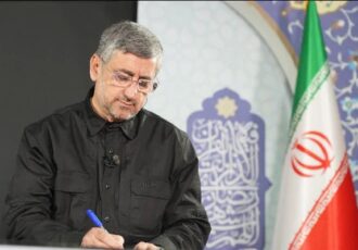 عاشورا؛ درس ظلم ستیزی و‌ حق‌طلبی در برابر زیاده‌خواهی و دنیاطلبی است