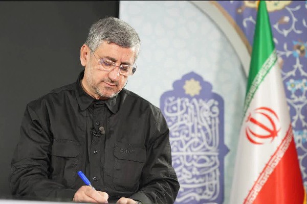 عاشورا؛ درس ظلم ستیزی و‌ حق‌طلبی در برابر زیاده‌خواهی و دنیاطلبی است