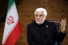 ایران مقتدر و امت اسلام برای وداع تاریخی با رهبر شهید به میدان خواهند آمد