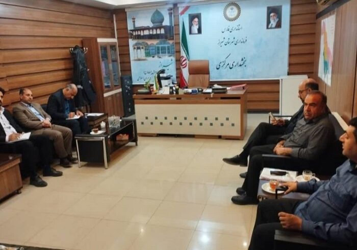 تأمین مسکن اقشار کم‌درآمد در روستاهای شیراز با رفع موانع اجرایی شتاب می‌گیرد