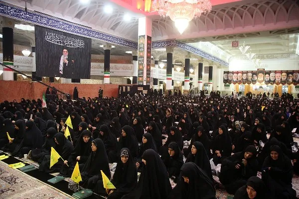 عکس | گرامیداشت شهدای مظلوم لبنان در حرم بانوی کرامت
