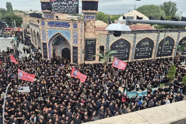اجتماع باشکوه تاسوعای حسینی در اردبیل برگزار شد