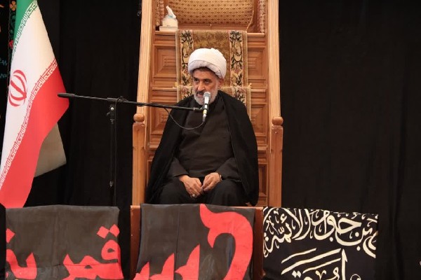عاشورا؛ نقشه راه عزت ملت‌ها و رمز ایستادگی در برابر استکبار