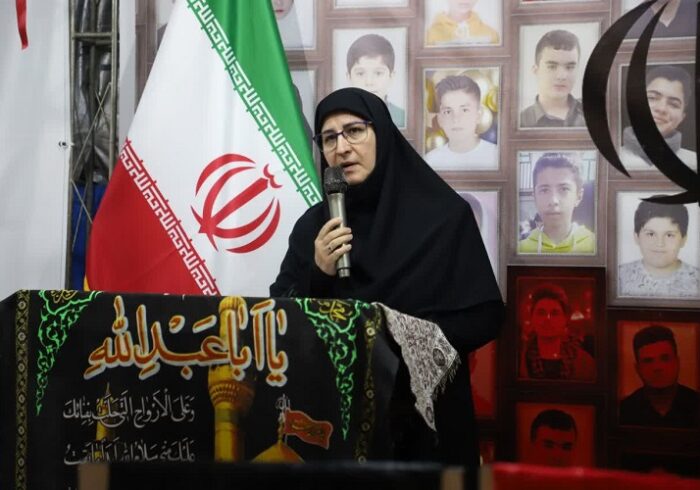 معلمان می‌توانند آموزه‌های تربیتی مدرسه عاشورا را به نسل جدید منتقل کنند