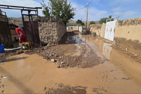 سیلاب در روستای اورنلر ماکو بدون تلفات جانی مهار شد