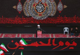 دشمن به‌دنبال حذف تفکر حسینی از قلوب جوانان است