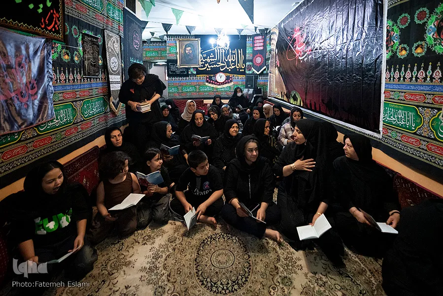 هیئت بانوان «دیوانگان امام حسین(ع)» در کرج