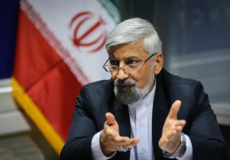 شعار «باید برخاست»؛ دستورکار حفظ انسجام ملی، تقویت مقاومت و اصلاح امور کشور