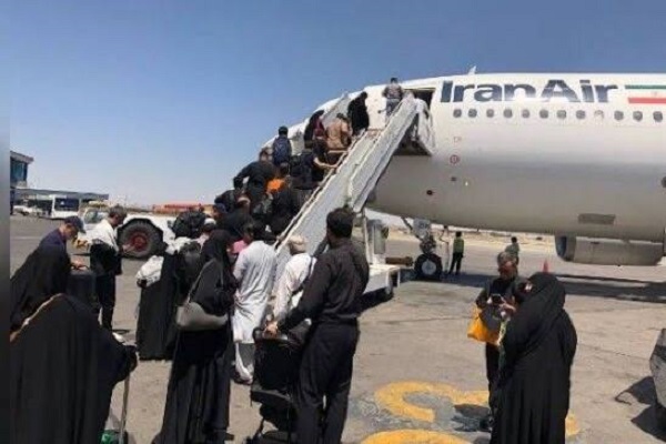 نخستین پرواز اربعین از فرودگاه شاهرود به مقصد نجف انجام شد