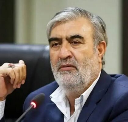 شعار «باید برخاست» اسم رمز تداوم ایستادگی در برابر شرارت‌هاست