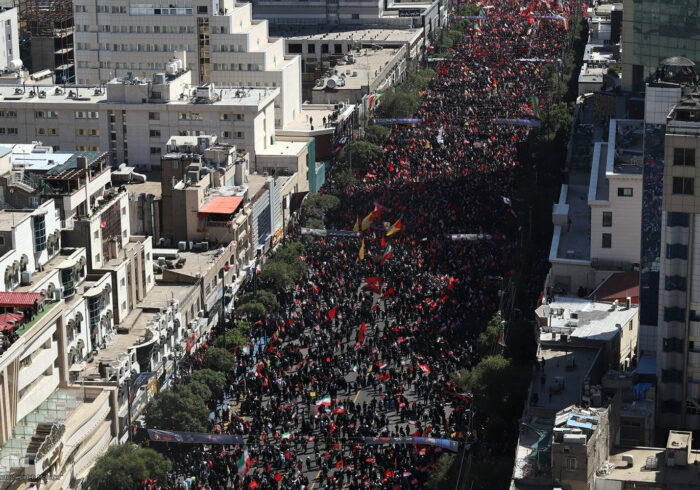 بندرعباس، لبنان و یک مقصد؛ روایت اشک‌ها در مشهد