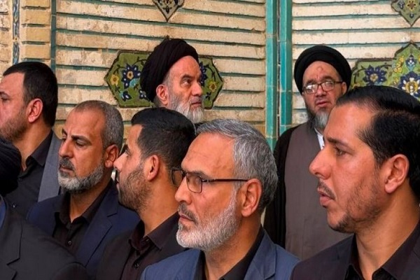 حضور فرزندان آیت‌الله العظمی سیستانی در تشییع رهبر شهید