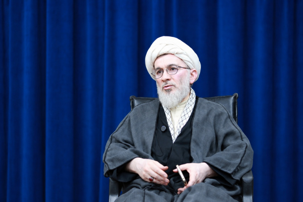 «قیام لله» بدون کفر به طاغوت محقق نمی‌شود