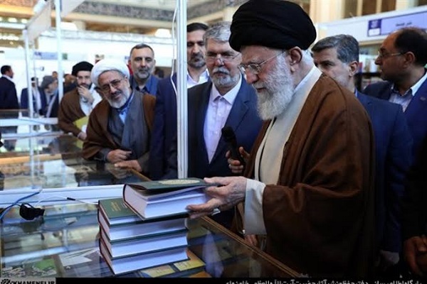 نگاهی به ابعاد ناشناخته سیر تربیتی و آثار جدید رهبر شهید انقلاب