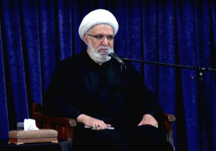 شکستن حرمت زنان، هدف دشمن از تهاجم فرهنگی