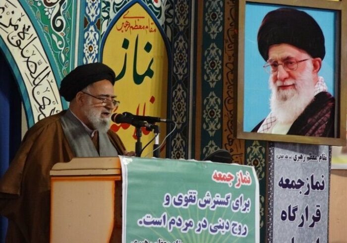 قدردانی امام جمعه موقت یاسوج از مردم ایران در پی تشییع میلیونی امام شهید