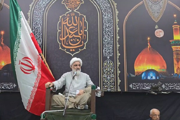 دشمن در پی ایجاد تفرقه است